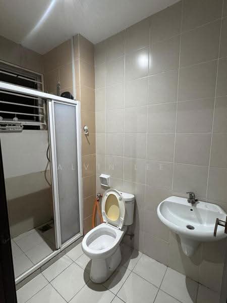 Rumah Teres 2.5-Tingkat untuk Disewa di Bandar Sungai Long (Selangor) - Alvin Lee - Bathroom - PropertyGuru.com.my