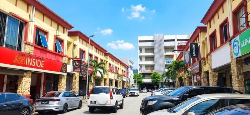 Kedai untuk Disewa di Kampung Ampang Campuran (Ampang) - TH Lim - Exterior - PropertyGuru.com.my
