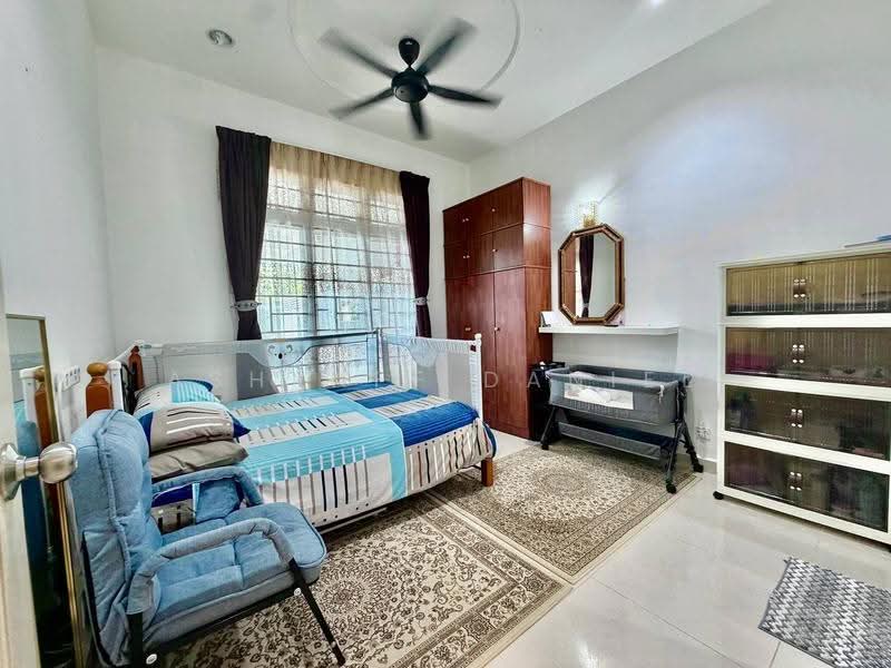 Rumah Berkembar untuk Dijual di Taman Andaman Ukay (Ulu Kelang) - Ashraff Daniel - Bedroom - PropertyGuru.com.my