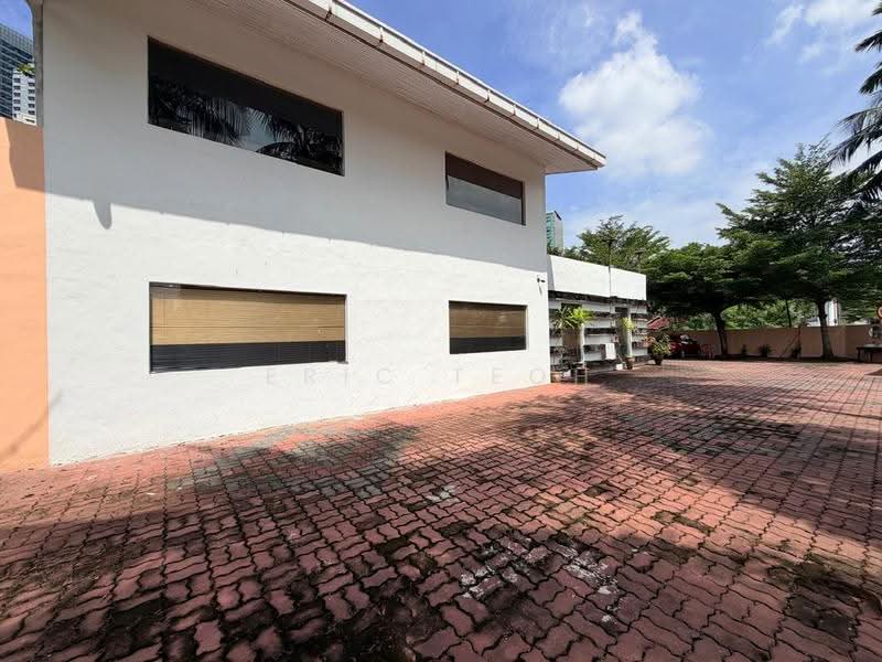 Bungalow House for Rent in KL City Centre (Kuala Lumpur) - Eric Teoh - Exterior - PropertyGuru.com.my