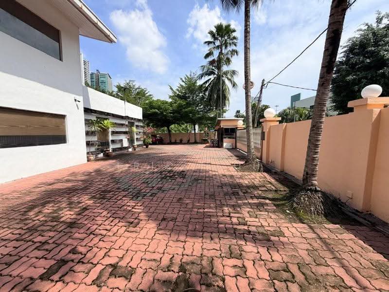 Bungalow House for Rent in KL City Centre (Kuala Lumpur) - Eric Teoh - Exterior - PropertyGuru.com.my