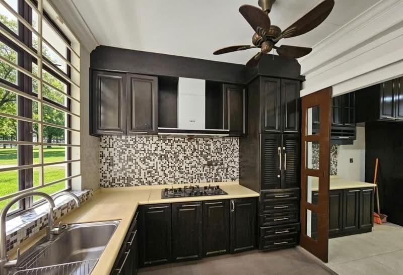 2-storey Terraced House for Sale in Bandar Kinrara (Selangor) - YC Lee - Kitchen - PropertyGuru.com.my