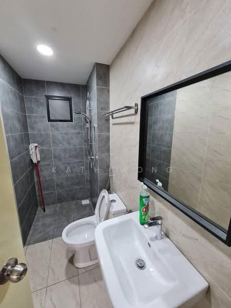 Condominium for Sale at The Hipster - Kath Wong - Bathroom - PropertyGuru.com.my