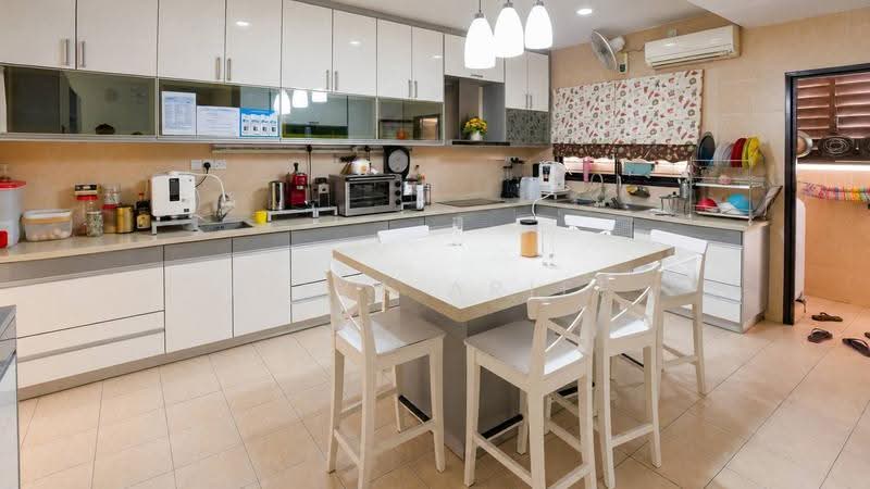 Rumah Teres 2-Tingkat untuk Dijual di Bukit Jelutong (Shah Alam) - BILYA ARIFF - PropertyGuru.com.my