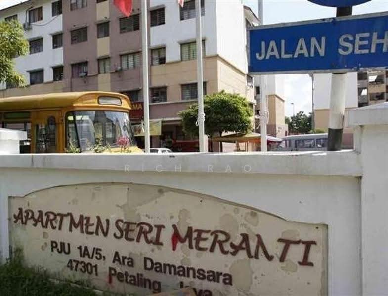 Rumah Flat untuk Dijual di Pangsapuri Sri Meranti - Rich Rao - Exterior - PropertyGuru.com.my