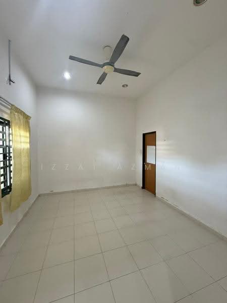 Semi-Detached House for Sale in Kuantan (Pahang) - Izzat Azman - Interior - PropertyGuru.com.my