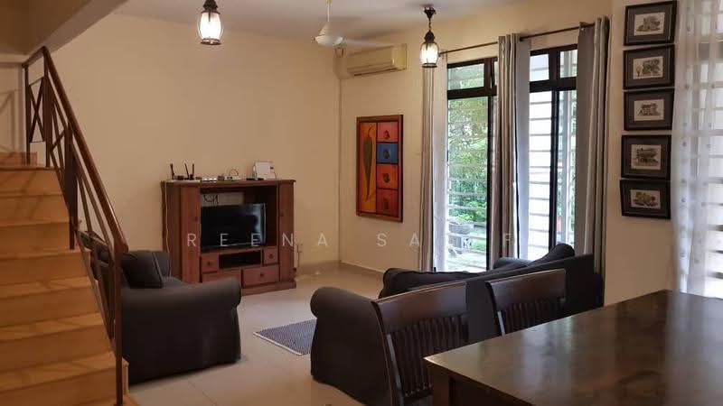 Rumah Teres 2.5-Tingkat untuk Dijual di Presint 18 (Putrajaya) - Reena Sarif - Living Room - PropertyGuru.com.my