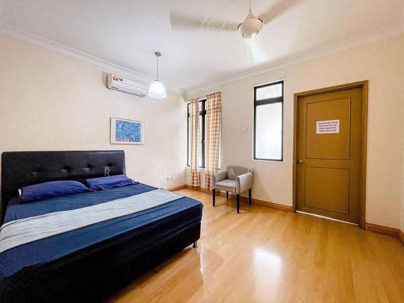 Rumah Teres 2.5-Tingkat untuk Dijual di Presint 18 (Putrajaya) - Reena Sarif - Bedroom - PropertyGuru.com.my