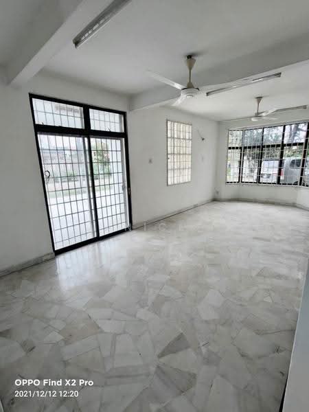 Rumah Teres 2-Tingkat untuk Dijual di Taman Skudai Baru (Skudai) - Janice . - Living Room - PropertyGuru.com.my