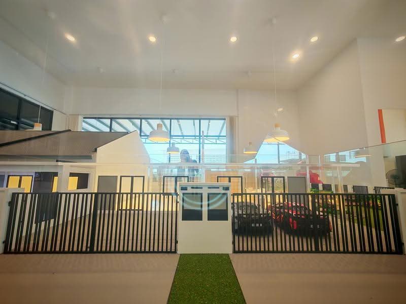 Rumah Teres 1-Tingkat untuk Dijual di Bandar Seri Alam (Masai) - Ryan Tan - Exterior - PropertyGuru.com.my