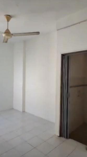 Pangsapuri untuk Disewa di Kingfisher Series - Hong . - Interior - PropertyGuru.com.my