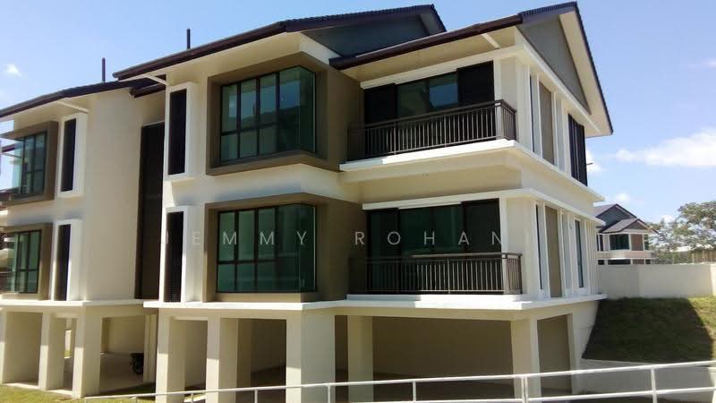 Rumah Berkembar untuk Disewa di Nilai (Negeri Sembilan) - Jemmy Rohani - PropertyGuru.com.my