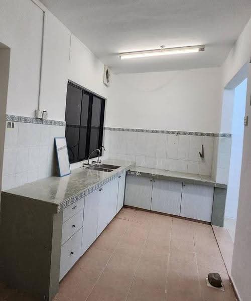 2-storey Terraced House for Sale in Taman Pandan Indah (Ampang) - Zaidah Ahmad - Kitchen - PropertyGuru.com.my