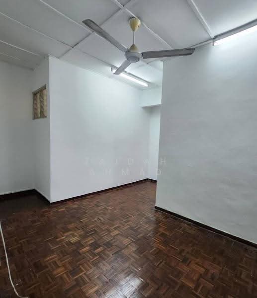 2-storey Terraced House for Sale in Taman Pandan Indah (Ampang) - Zaidah Ahmad - Interior - PropertyGuru.com.my