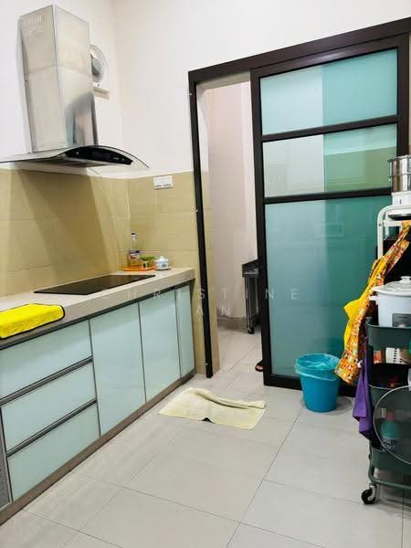 Rumah Teres 2-Tingkat untuk Dijual di Bandar Puteri Puchong (Puchong) - Christine Tan - Kitchen - PropertyGuru.com.my
