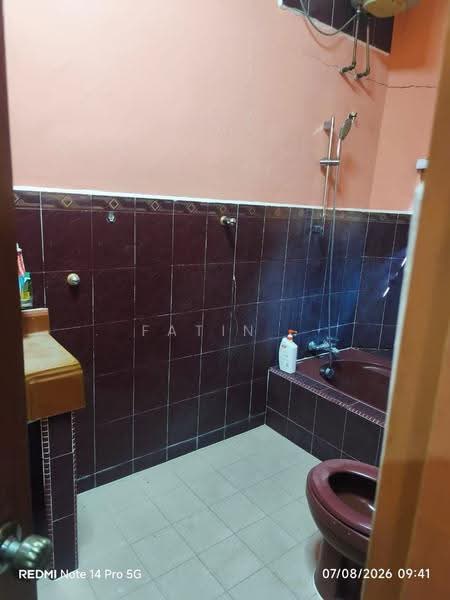 Bungalow House untuk Dijual di Taman Gopeng (Ipoh) - Fatin . - Bathroom - PropertyGuru.com.my