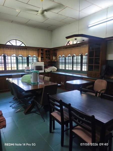 Bungalow House untuk Dijual di Taman Gopeng (Ipoh) - Fatin . - Kitchen - PropertyGuru.com.my