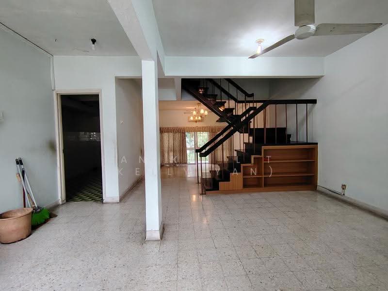 Rumah Teres 2-Tingkat untuk Disewa di Taman Melawati (Ulu Kelang) - Yan Kai Lit (Kelly Yan) - Living Room - PropertyGuru.com.my