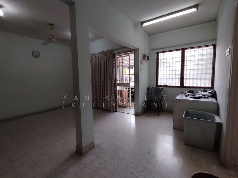 Rumah Teres 2-Tingkat untuk Disewa di Taman Melawati (Ulu Kelang) - Yan Kai Lit (Kelly Yan) - Living Room - PropertyGuru.com.my