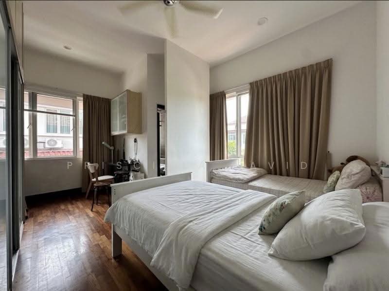 Rumah Berkembar untuk Dijual di Setia Eco Park (Setia Alam) - Priscilla David - Bedroom - PropertyGuru.com.my