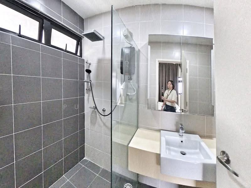 Service Residence for Rent at Meridin Suites @ The Meridin - Purple Heng - Bathroom - PropertyGuru.com.my