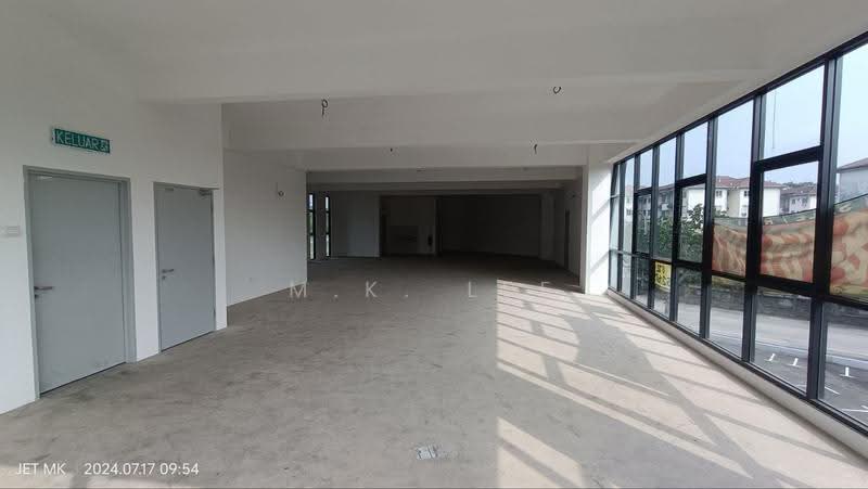 Commercial Bungalow for Sale in Taman Sungai Kapar Indah (Kapar) - M.K. Lee - PropertyGuru.com.my