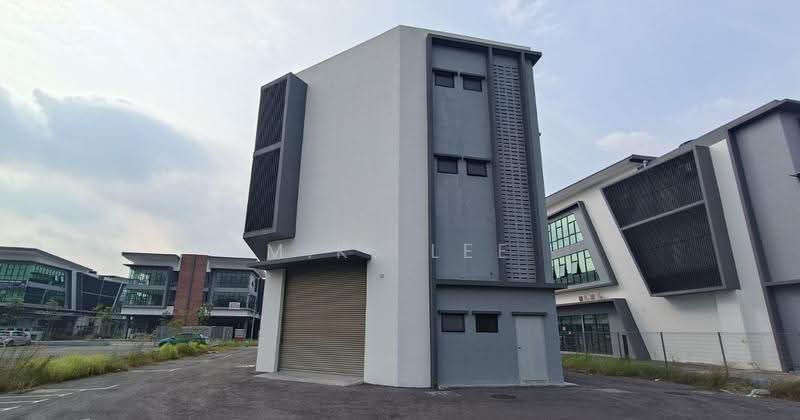 Commercial Bungalow for Sale in Taman Sungai Kapar Indah (Kapar) - M.K. Lee - PropertyGuru.com.my