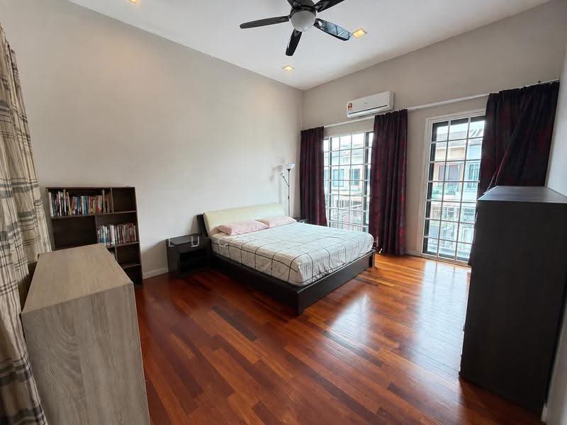 2-storey Terraced House for Sale in Bandar Puteri Puchong (Puchong) - Lucas Loh - Bedroom - PropertyGuru.com.my