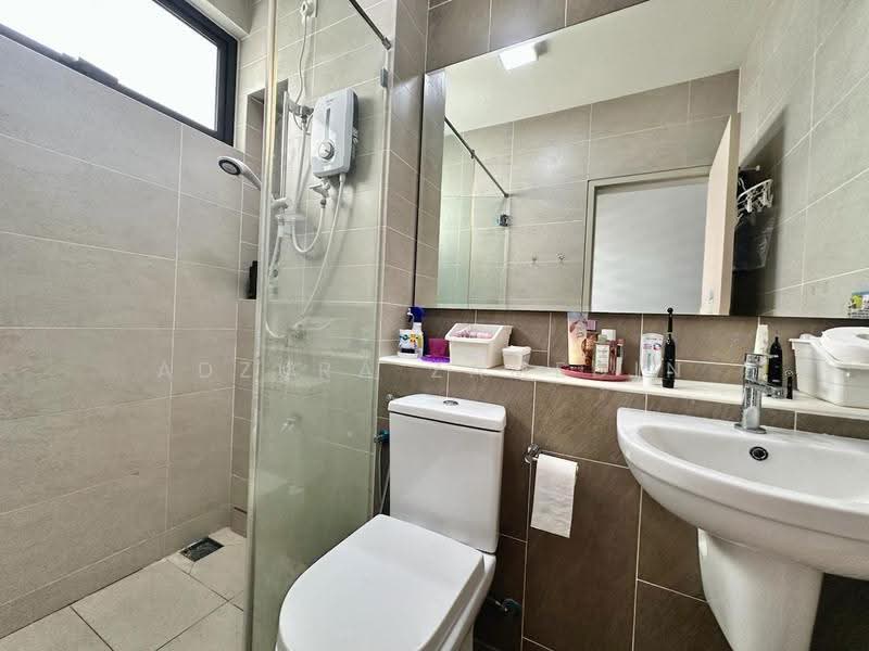 Terraced House for Sale in Elmina (Shah Alam) - Adzura Zamedin - Bathroom - PropertyGuru.com.my