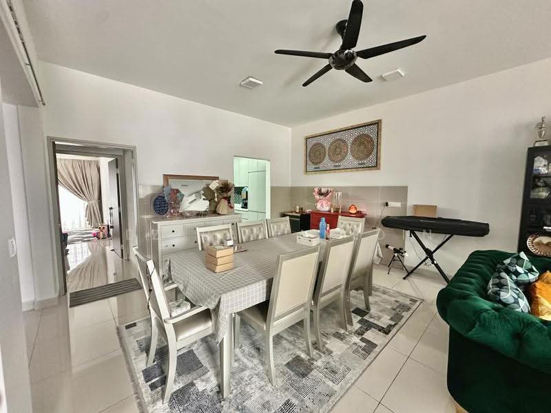 Terraced House for Sale in Elmina (Shah Alam) - Adzura Zamedin - Dining Room - PropertyGuru.com.my