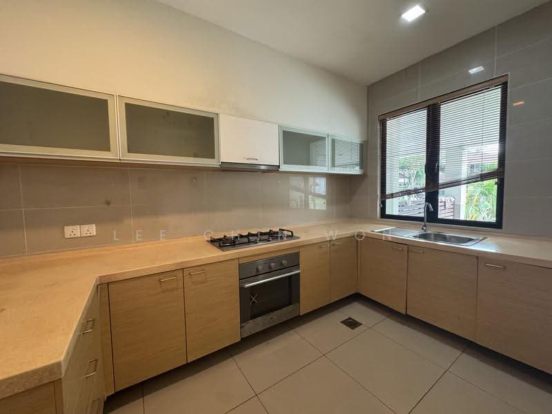 2-storey Terraced House for Sale in Leisure Farm (Gelang Patah) - Lee Chin Wong - Kitchen - PropertyGuru.com.my
