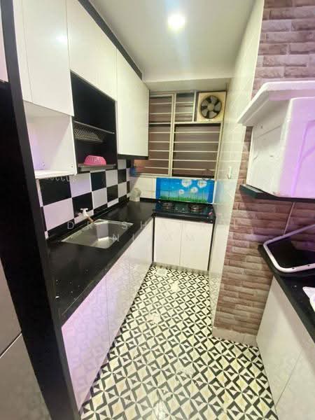Apartment for Rent at Suria Ixora - Dr Shahril Nizam - Kitchen - PropertyGuru.com.my