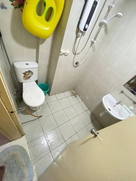 Apartment for Rent at Suria Ixora - Dr Shahril Nizam - Bathroom - PropertyGuru.com.my
