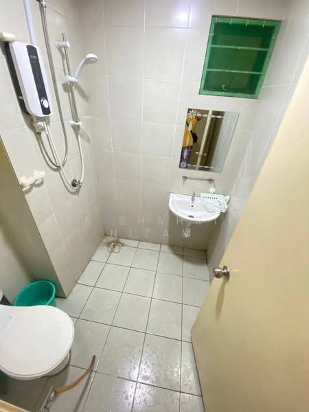 Apartment for Rent at Suria Ixora - Dr Shahril Nizam - Bathroom - PropertyGuru.com.my