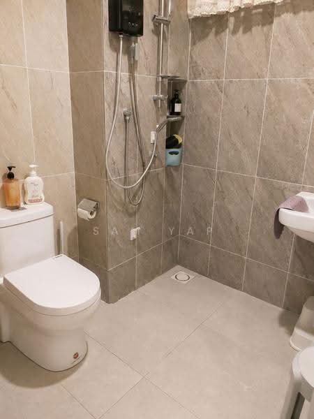 Condominium for Sale at The Herz - Sam Yap - Bathroom - PropertyGuru.com.my