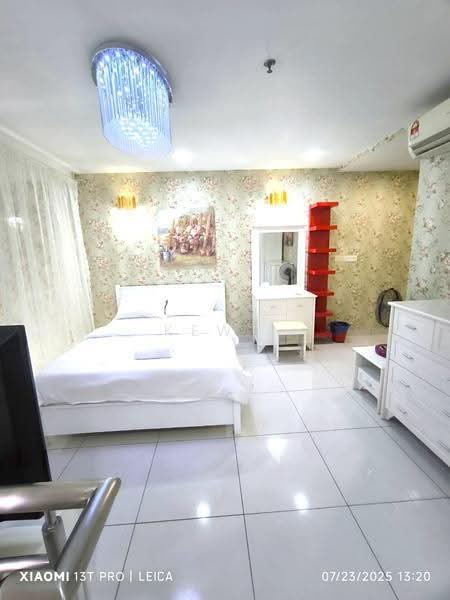 Service Residence for Sale at De Centrum Residences - Kew . - Bedroom - PropertyGuru.com.my