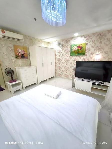 Service Residence for Sale at De Centrum Residences - Kew . - Bedroom - PropertyGuru.com.my