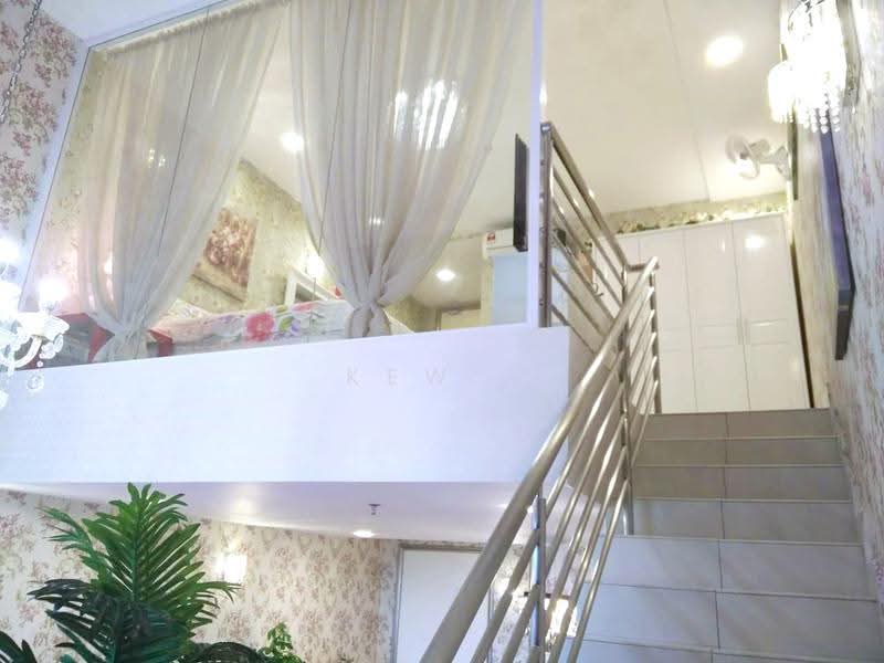 Service Residence for Sale at De Centrum Residences - Kew . - PropertyGuru.com.my