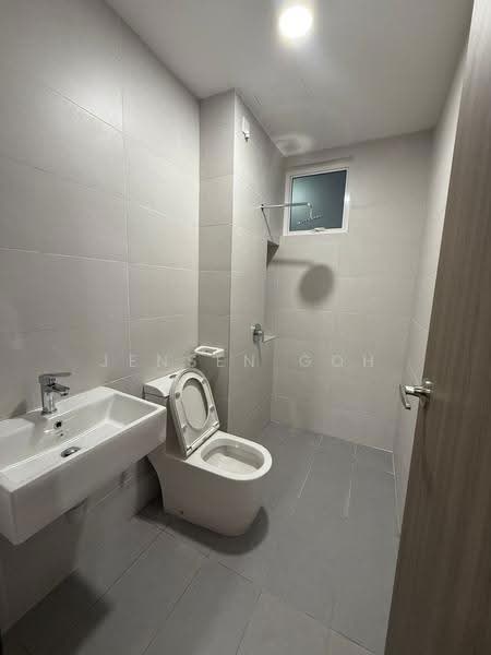 Kediaman Servis untuk Disewa di TRELLIS RESIDENCES - Jensen Goh - Bathroom - PropertyGuru.com.my