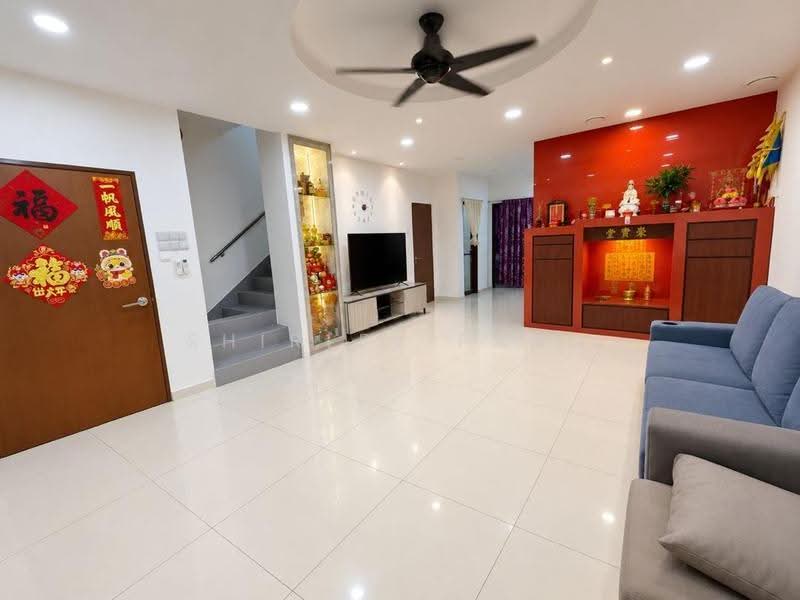 Rumah Teres 2-Tingkat untuk Dijual di Skudai (Johor) - Shirley Pang - Living Room - PropertyGuru.com.my