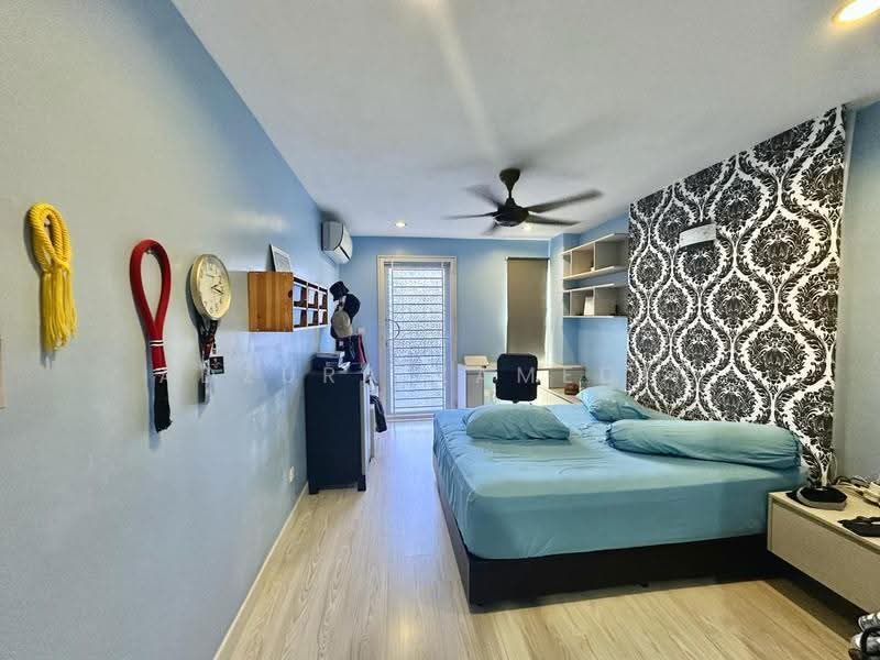 3-storey Terraced House for Sale in Denai Alam (Shah Alam) - Adzura Zamedin - Bedroom - PropertyGuru.com.my
