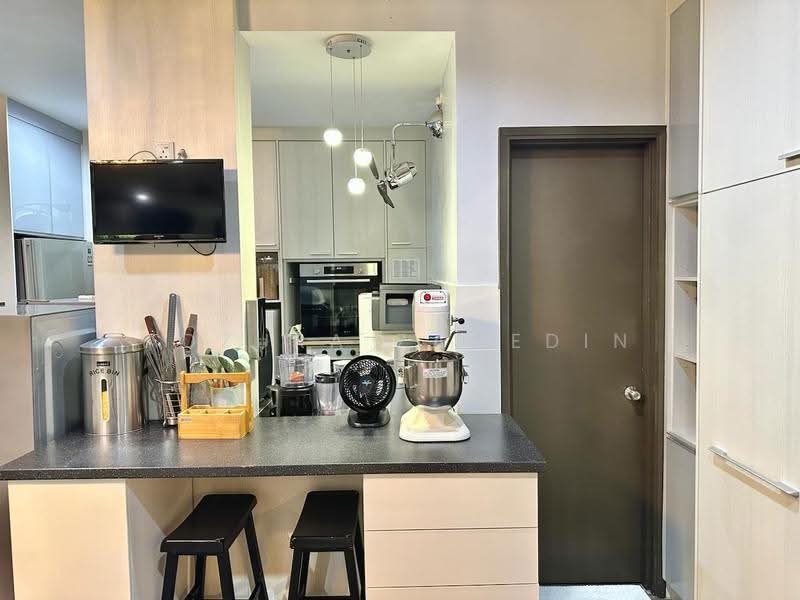 3-storey Terraced House for Sale in Denai Alam (Shah Alam) - Adzura Zamedin - Kitchen - PropertyGuru.com.my