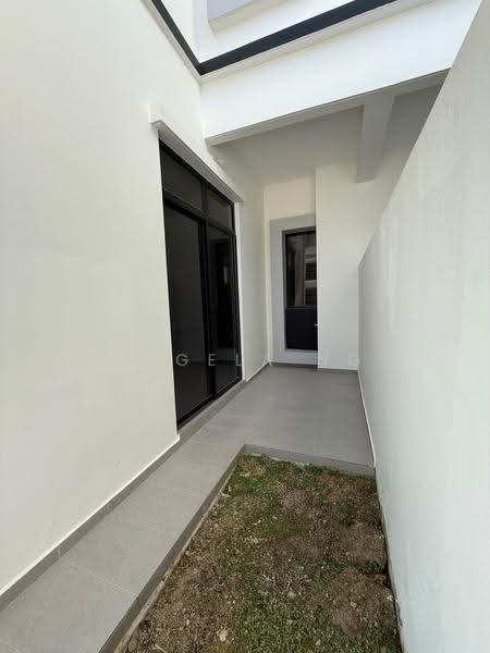 Rumah Kluster untuk Dijual di Eco Botanic (Iskandar Puteri (Nusajaya)) - Angela Ng - Exterior - PropertyGuru.com.my