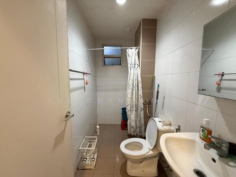 Kondominium untuk Dijual di Fairway Suites - Lee Chin Wong - Bathroom - PropertyGuru.com.my