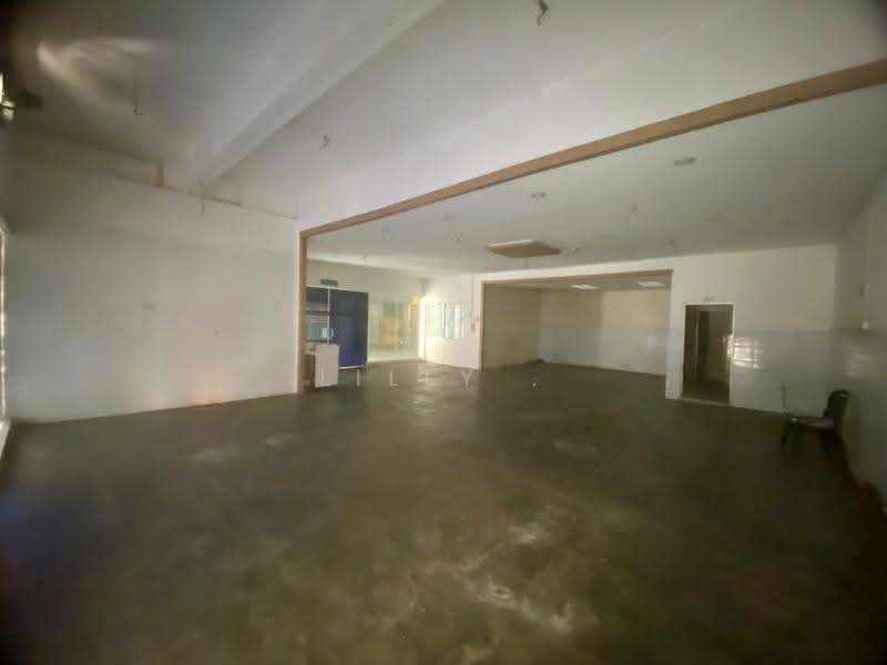 Shop / Office untuk Disewa di Farlim (Ayer Itam) - Lilly . - Interior - PropertyGuru.com.my