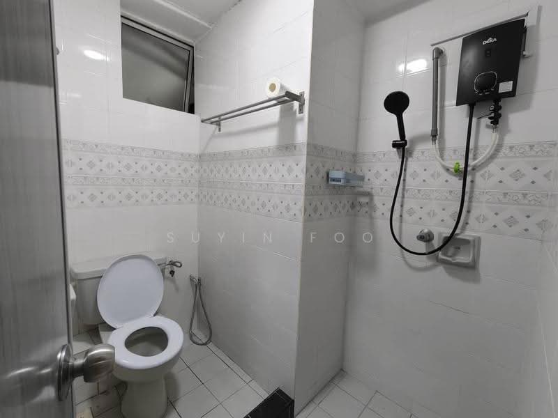 Kondominium untuk Disewa di Kelana Puteri - Suyin Foo - Bathroom - PropertyGuru.com.my