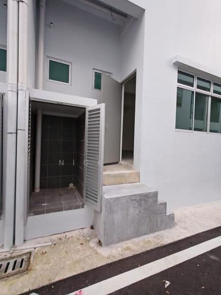 Kedai untuk Disewa di Bandar Putra Kulai (Kulai) - Nick Low - Exterior - PropertyGuru.com.my