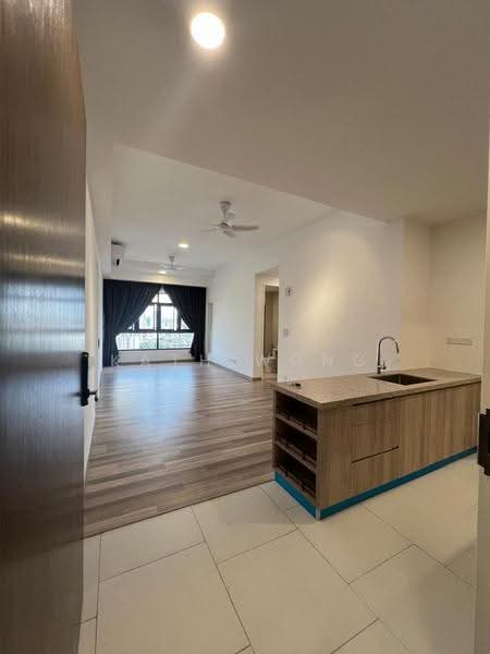 Kediaman Servis untuk Disewa di The Rosewoodz @ Bukit Jalil - Kath Wong - Living Room - PropertyGuru.com.my