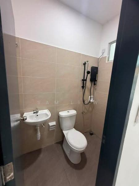 Rumah Teres 2-Tingkat untuk Disewa di Johor Bahru (Johor) - Sam Liew - Bathroom - PropertyGuru.com.my