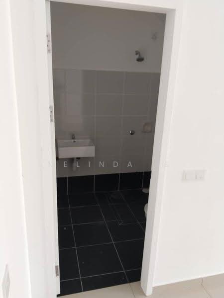 2-storey Terraced House for Sale in Eco Tropics (Pasir Gudang) - Melinda Ee - Bathroom - PropertyGuru.com.my